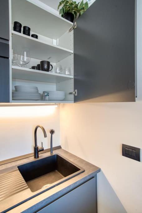 Italianflat - Canal Couture, Navigli Luxury Retreat Milan Exterior photo