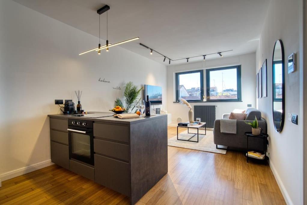 Italianflat - Canal Couture, Navigli Luxury Retreat Milan Exterior photo